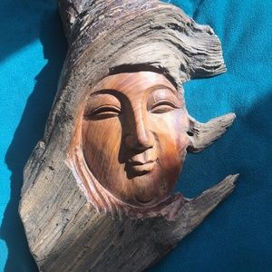 VINTAGE HAND-CARVED WOOD FACE DECORATION